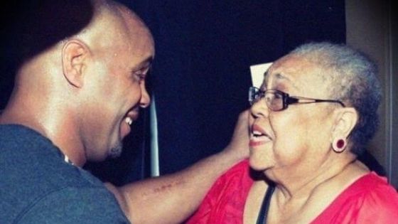 daniel cormier with his mother